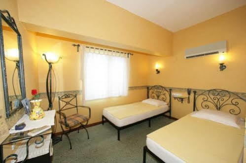 A&b Otel 3*
